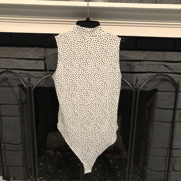 H&M Sleeveless High Neck Bodysuit - Picture 2 of 3